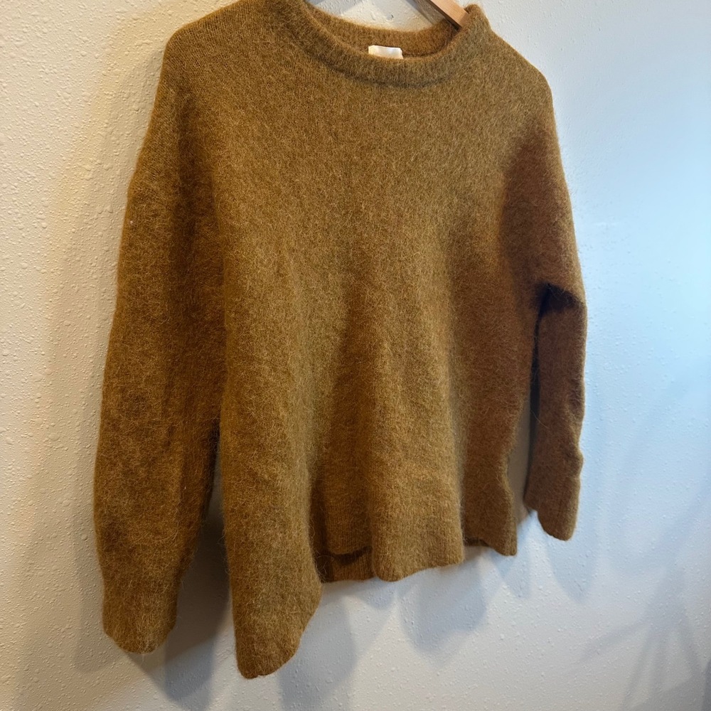 H&M Alpaca Wool Blend Sweater Women Medium Caramel Brown Fuzzy Oversized Minimal - Picture 8 of 16